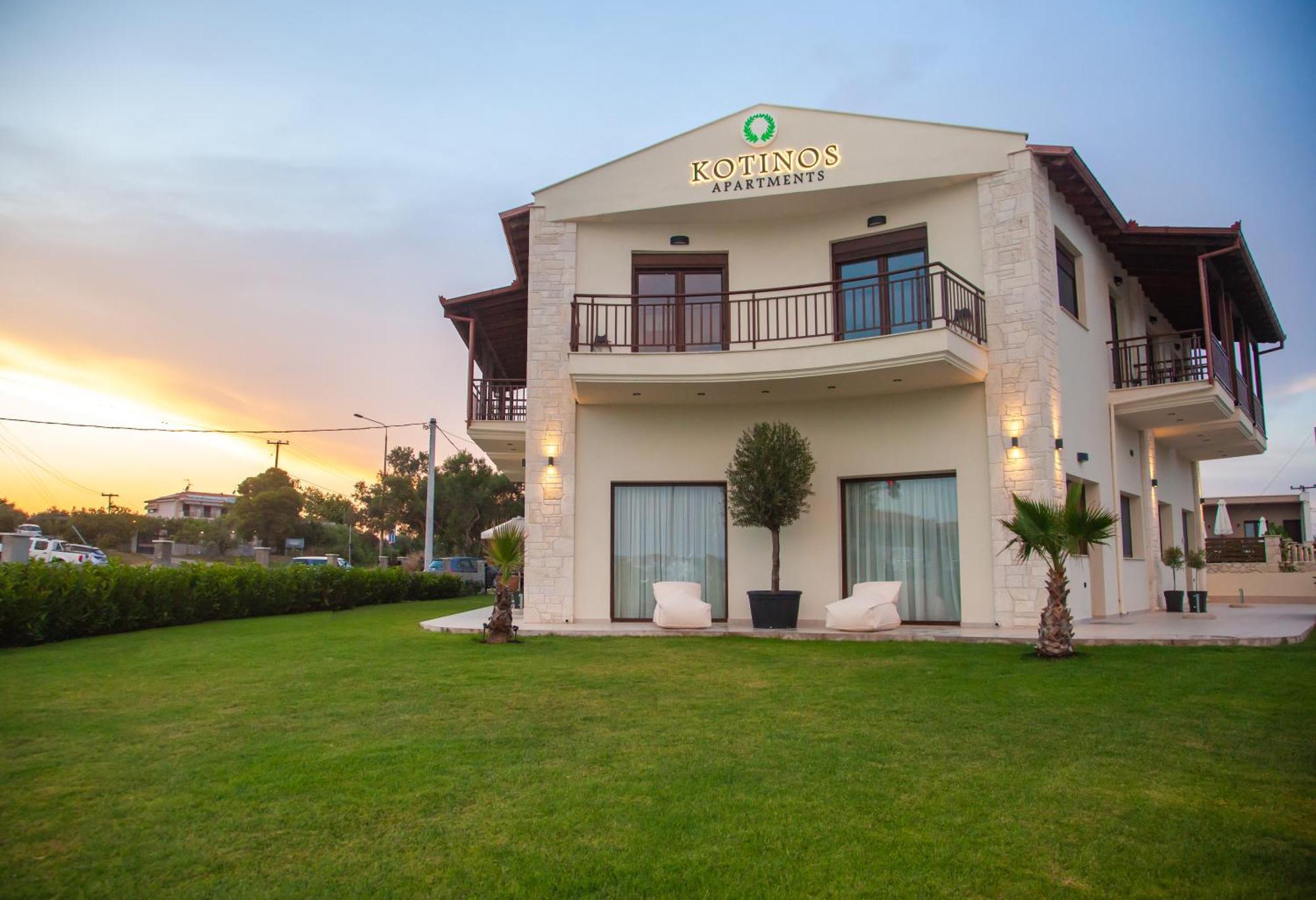 Kotinos Apartments Afytos Esterno foto